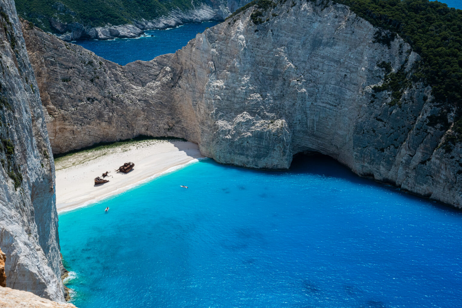 Book Excursions in Zante
