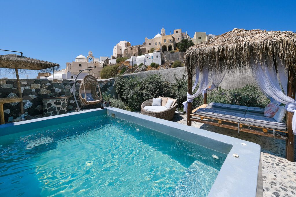 Luxury Villas with Pool Santorini