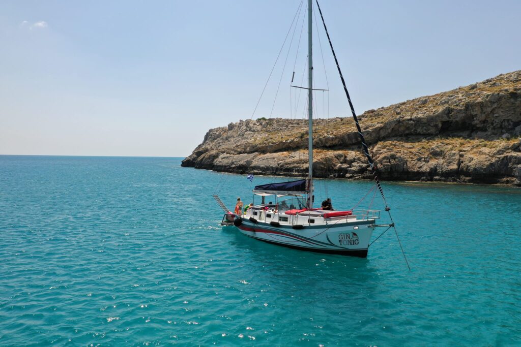 Gin Tonic Lindos Sailing