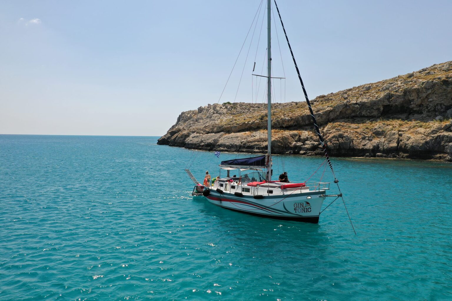 Gin Tonic Lindos Sailing