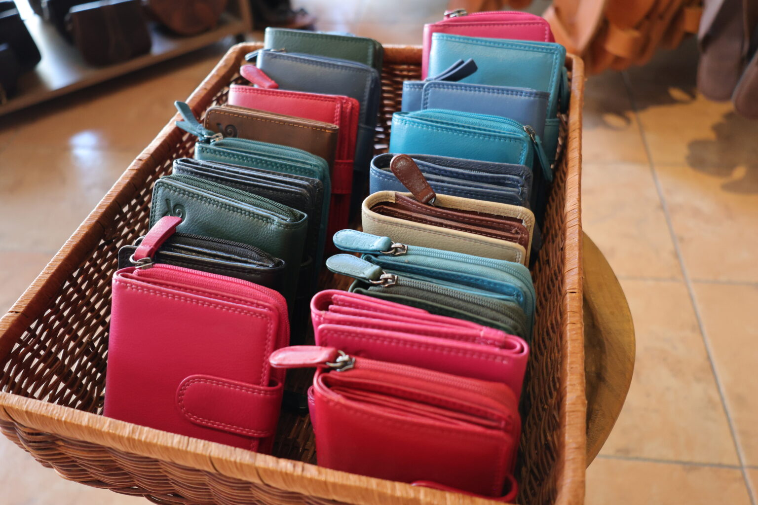 Apokourastos Handmade Leather Faliraki